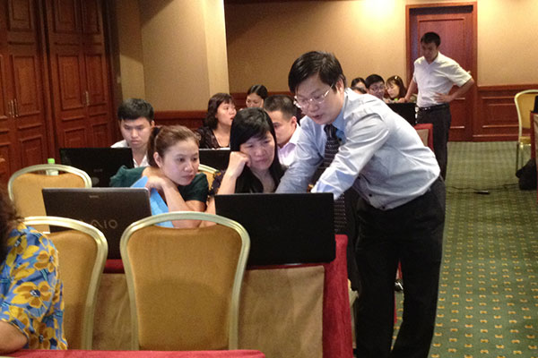 Bồi dưỡng, cập nhật kiến thức tài chính