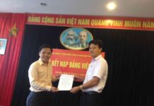 Kết nạp đảng viên mới